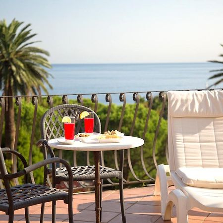 Hotel Villa Flora Больяско Екстер'єр фото